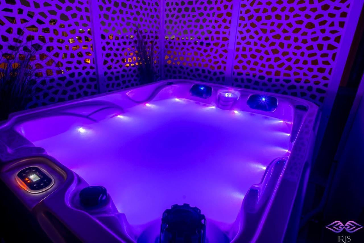 Luxury Penthouse With Acropolis View And Jacuzzi Apartment Athens Luaran gambar