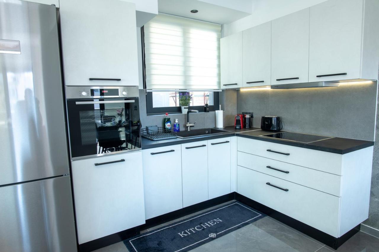 Luxury Penthouse With Acropolis View And Jacuzzi Apartment Athens Luaran gambar